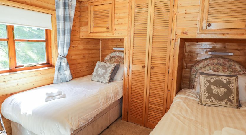 Photo of Striding Edge