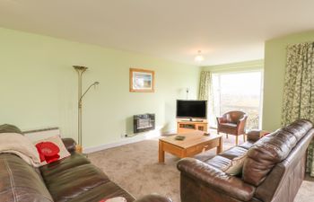 Tamar 4 Holiday Home