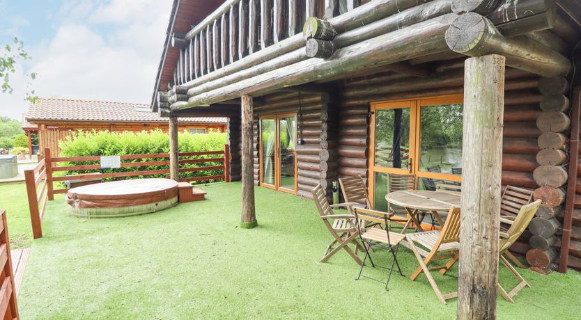 Photo of 10 Duck Lagoon