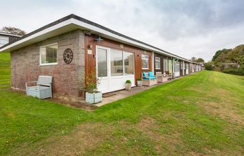 The Hut Holiday Home