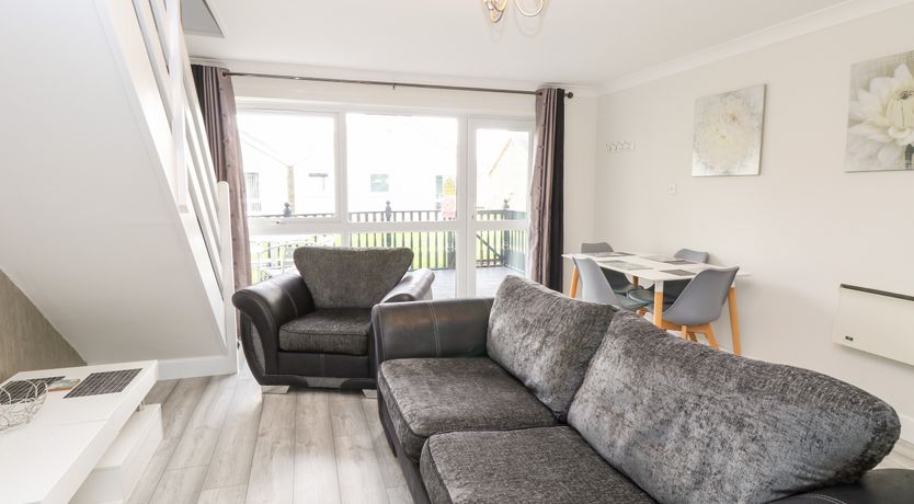 Photo of 91 Waterside Park