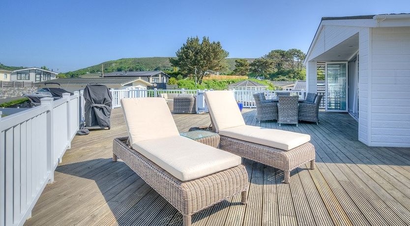 Photo of The Warren Q4