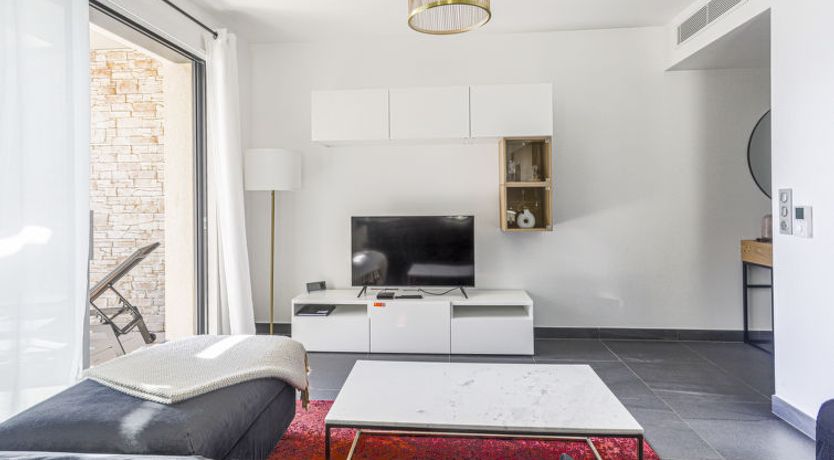 Photo of Prestige view