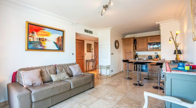 Photo of Le Domaine de la Baie Apartment 4