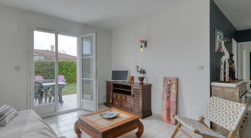 Photo of Le Bas d'Anville