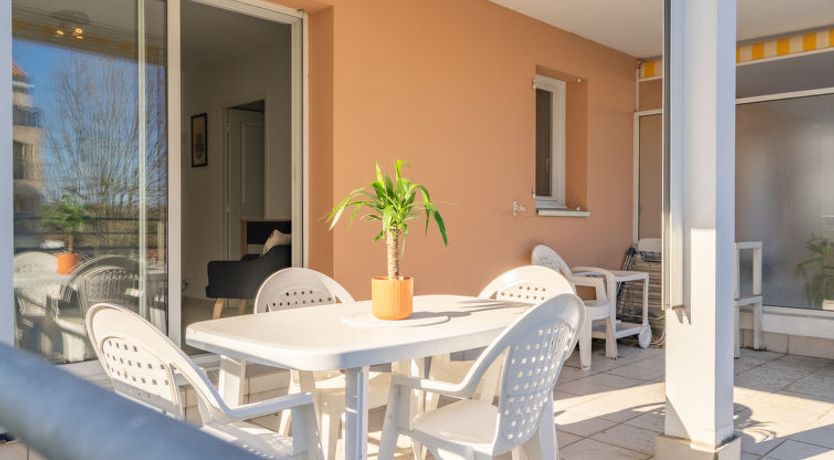 Photo of Jardins de Pontaillac Apartment 7