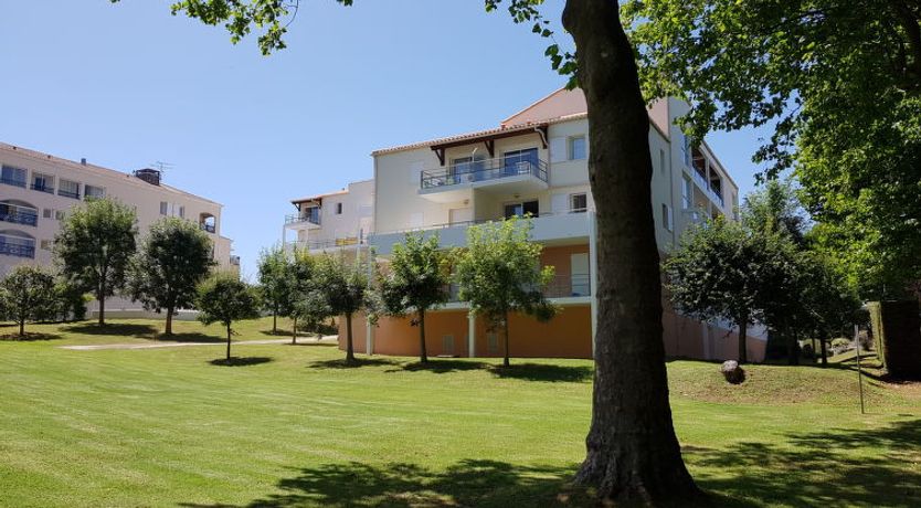 Photo of Jardins de Pontaillac Apartment 7