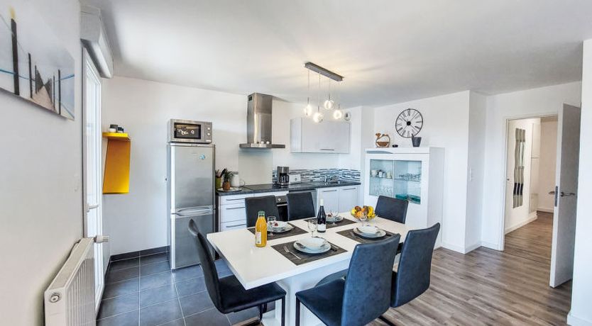 Photo of Grand Balcon, Piscine et proche du Port