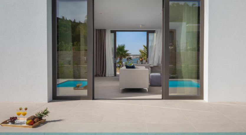 Photo of Palms Holiday Home 14