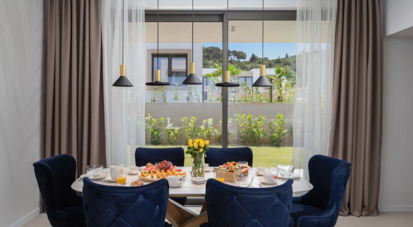 Photo of Palms Holiday Home 6