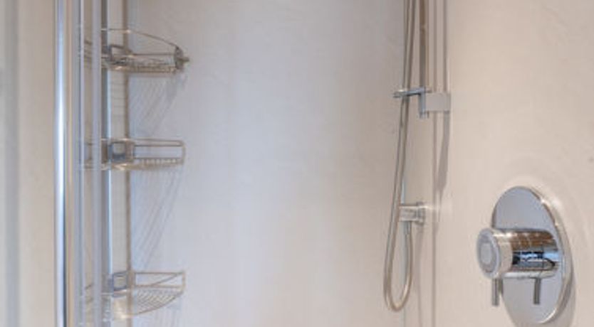 Photo of Loch Leven Lodge 21