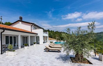 Villa Bella Holiday Home