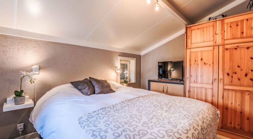 Photo of Il Passimento with parking and airco Apartment 5