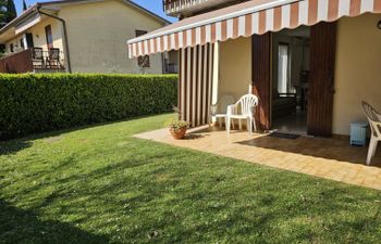 Sole del Garda Apartment 13 Holiday Home