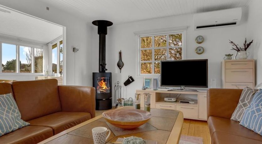 Photo of "Andrine" - 100m from the sea