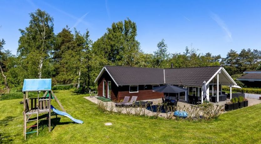 Photo of "Srebrenka" - 900m from the sea