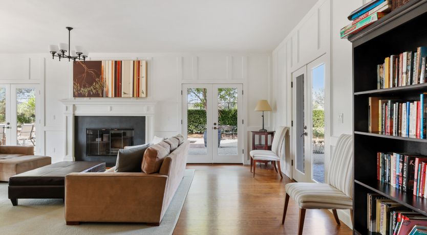 Photo of Large Glass of Red