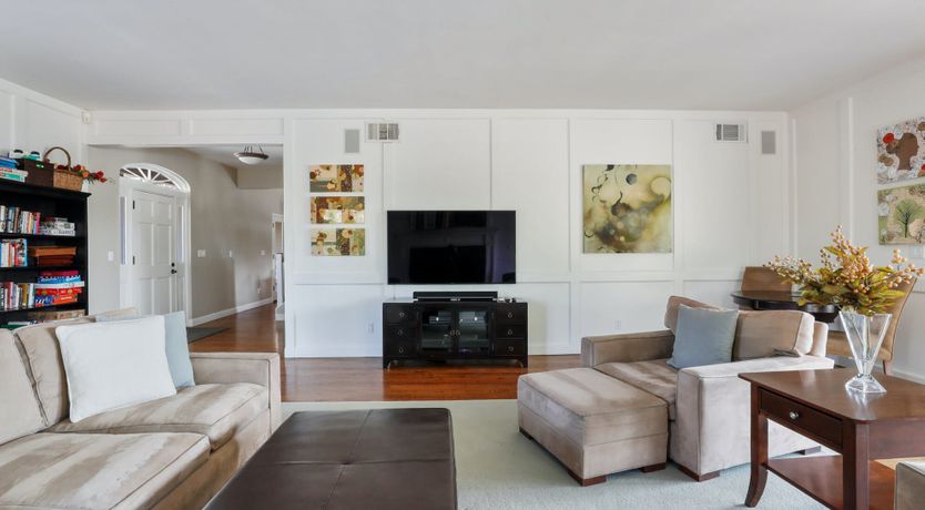 Photo of Large Glass of Red