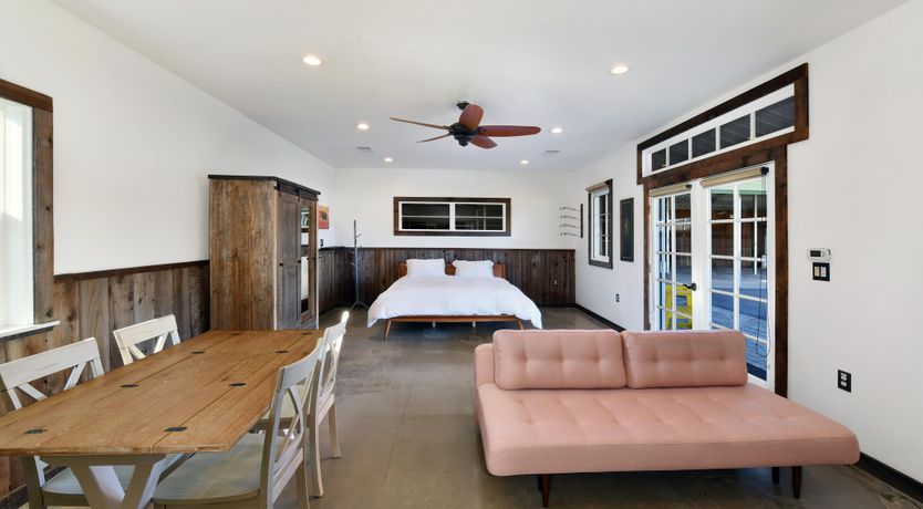 Photo of Life in the Valley