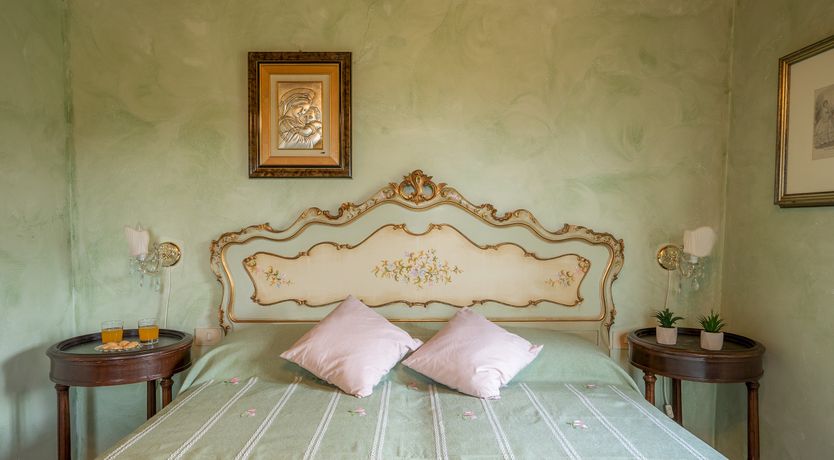 Photo of Umbrian Touch