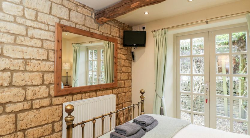 Photo of River Windrush Cottage