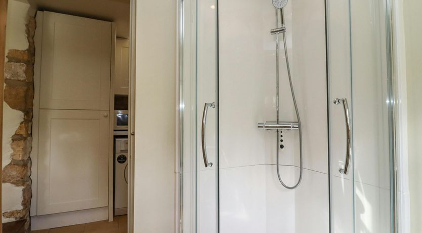 Photo of River Windrush Cottage