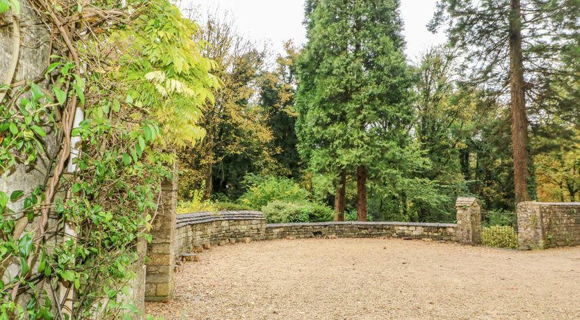 Photo of The Chalford Cottage