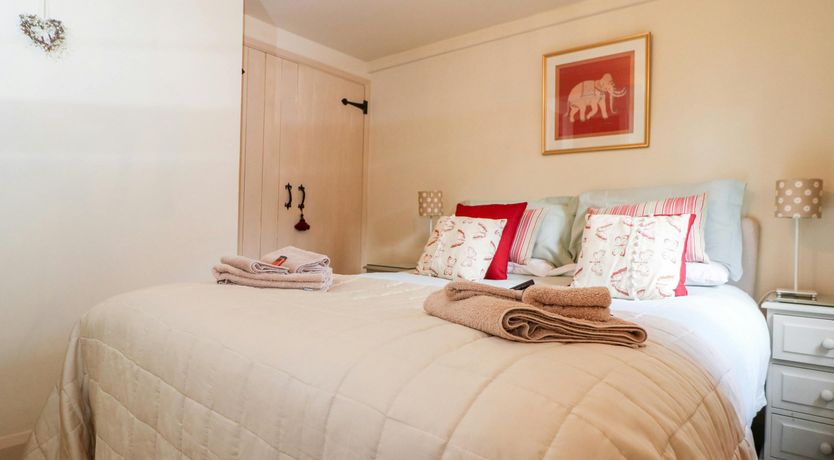 Photo of The Chalford Cottage