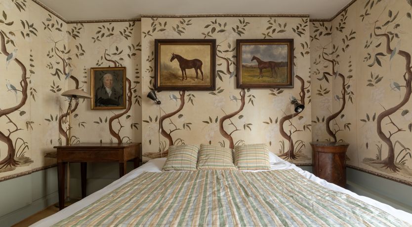 Photo of The Chevalier