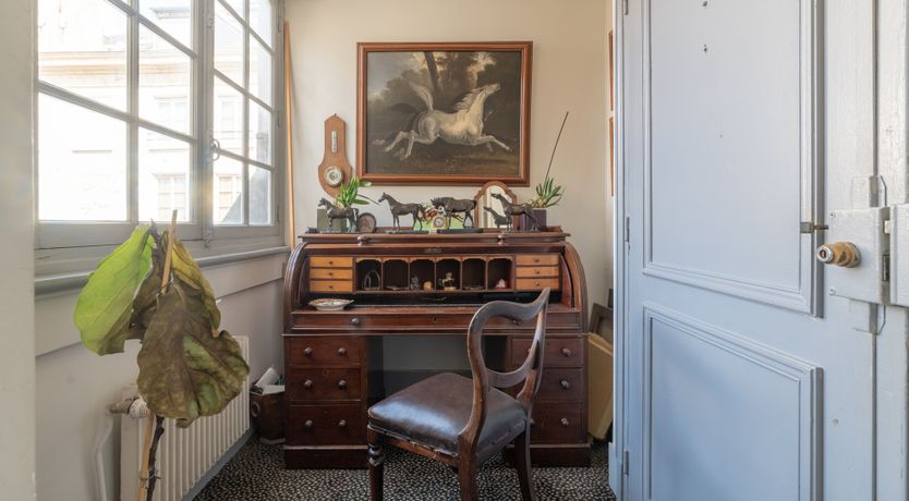 Photo of The Chevalier