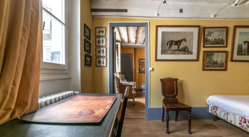 Photo of The Chevalier