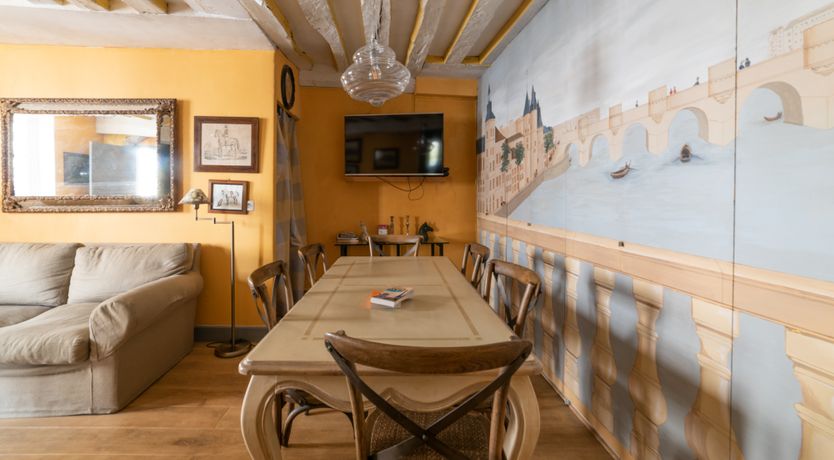 Photo of The Chevalier