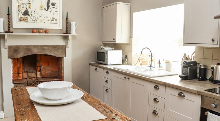 Photo of The Wool Merchant