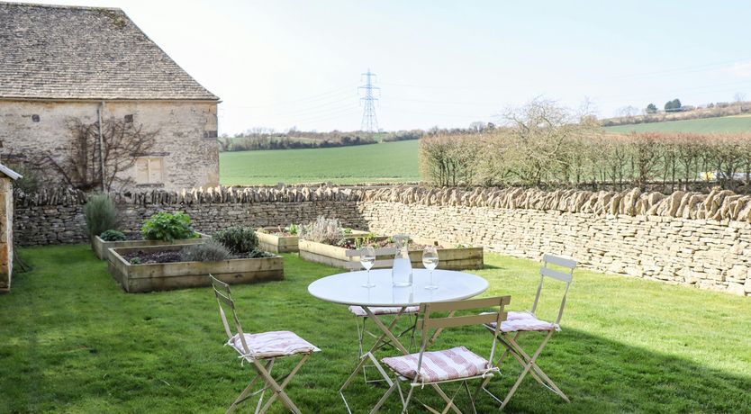 Photo of The Wool Merchant