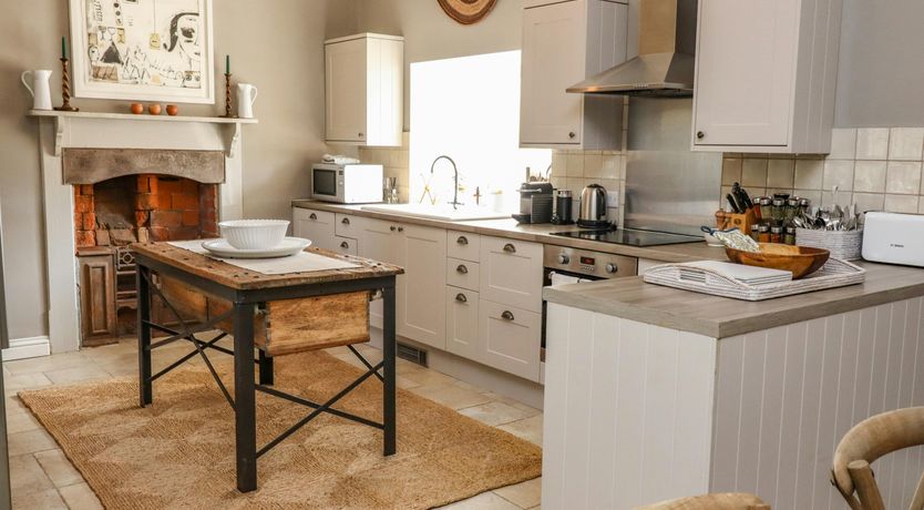 Photo of The Wool Merchant