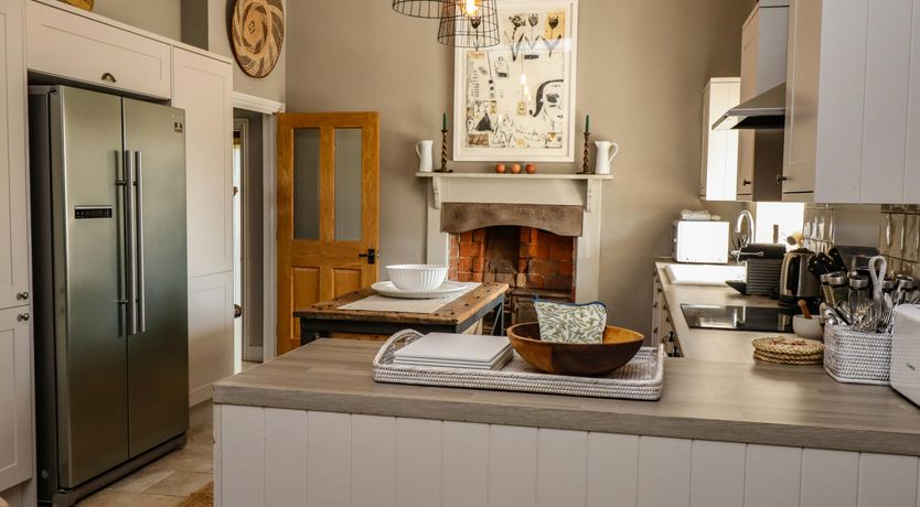 Photo of The Wool Merchant