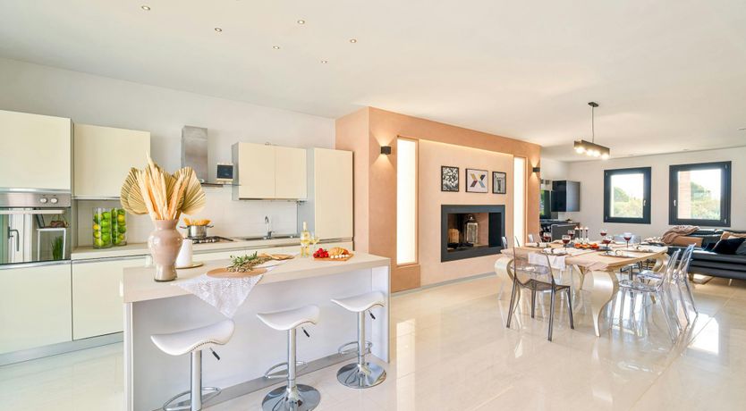 Photo of The Olive Whisper