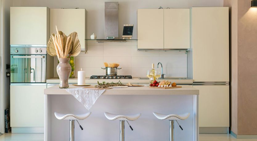 Photo of The Olive Whisper