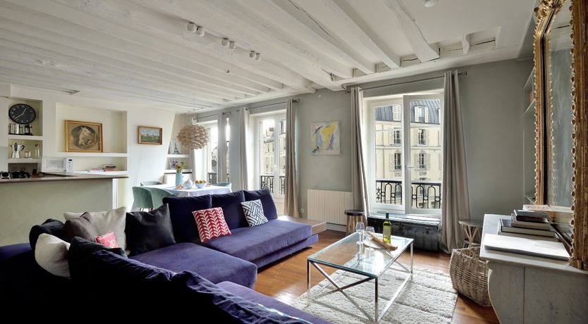 Photo of Romantic Refuge