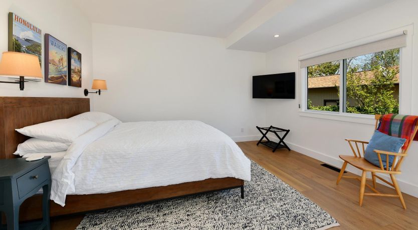 Photo of Vineyards & Verandas