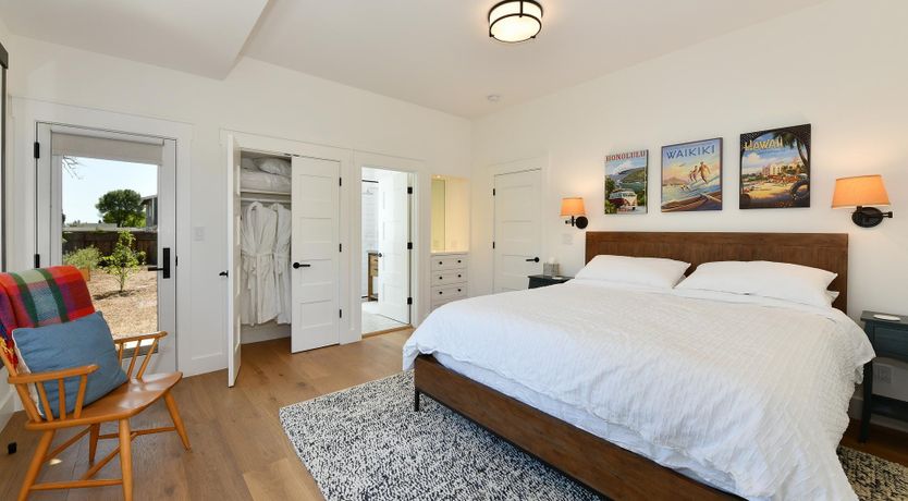 Photo of Vineyards & Verandas