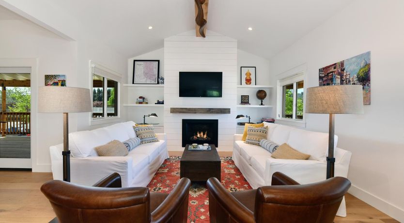 Photo of Vineyards & Verandas