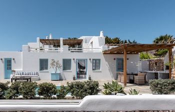 Santorini Sugar Holiday Home