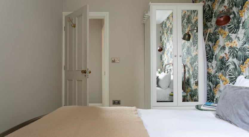 Photo of Saint Luke's