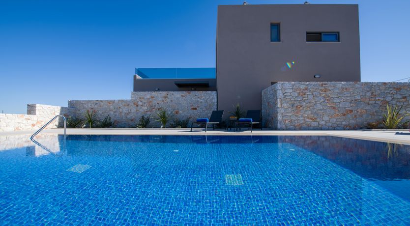 Photo of Britomartis & the King