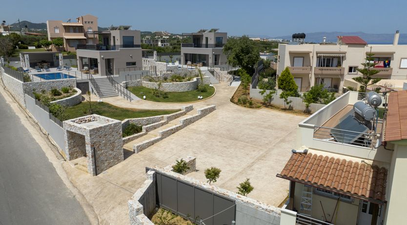 Photo of Britomartis & the King