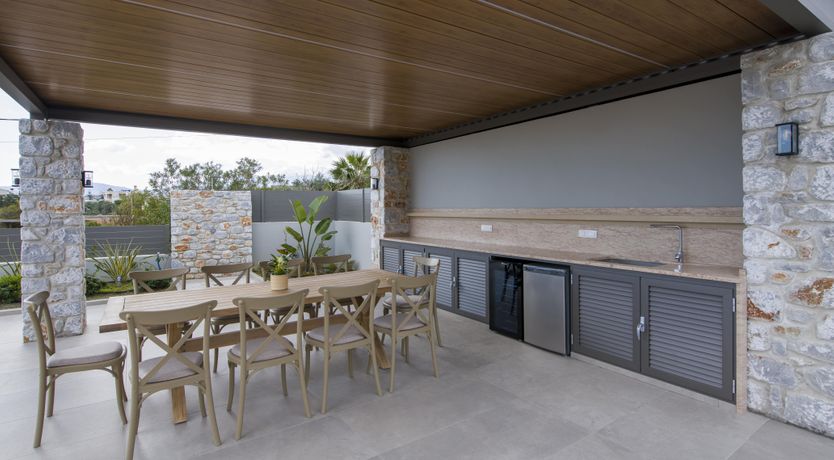 Photo of Britomartis & the King