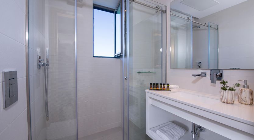 Photo of Britomartis & the King