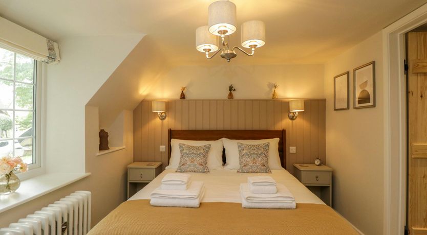 Photo of Cotswold Corner