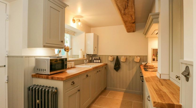 Photo of Cotswold Corner